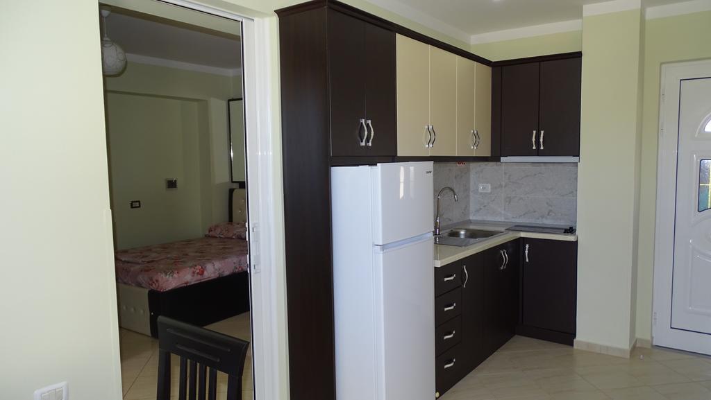 Modern Sea View Apartment Ksamil Luaran gambar