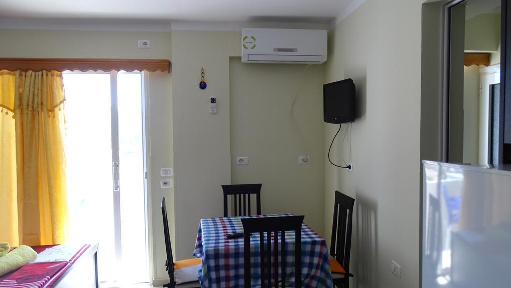 Modern Sea View Apartment Ksamil Luaran gambar